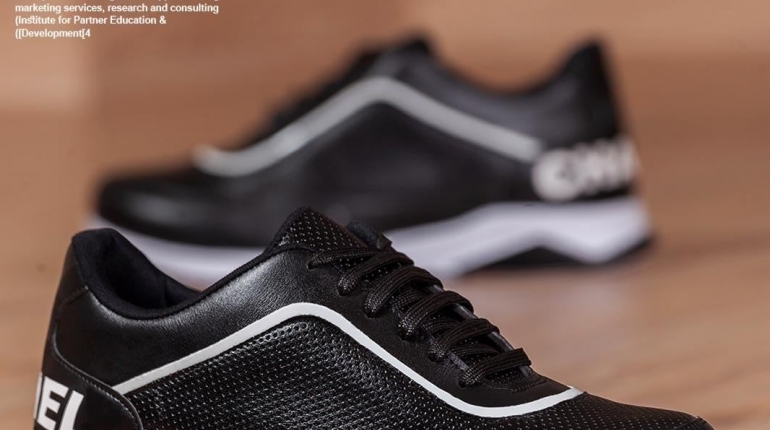 کفش مردانه Chanel مدل Alpa (مشکی سفید) 