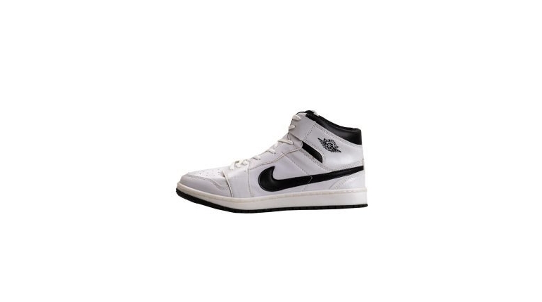 کفش وزرشی نایک مردانه Air Jordan سفید مدل D43