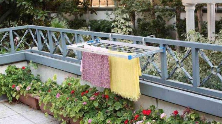 بند رختی شوفاژی lasbo Lesbian clothesline